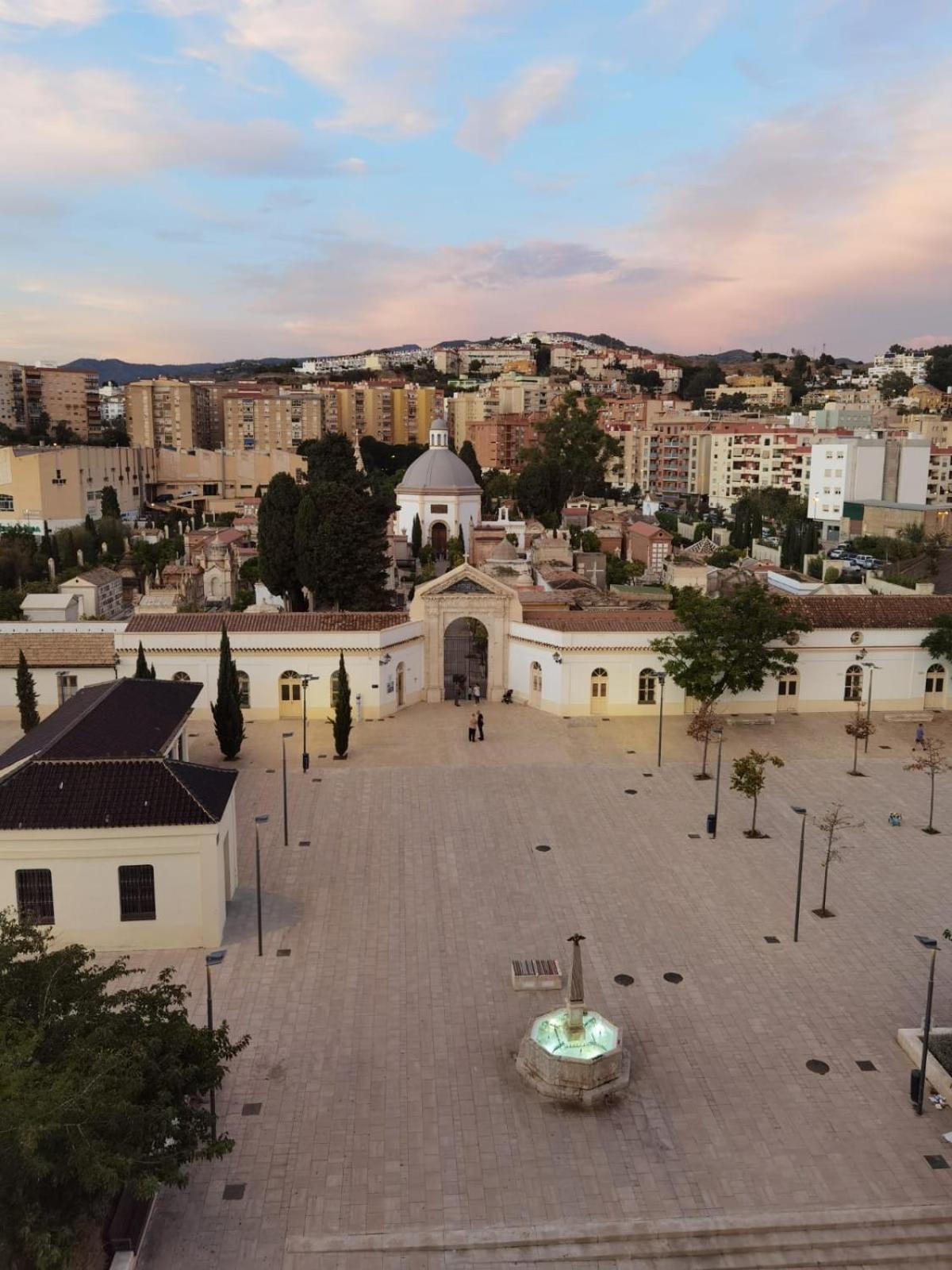 Malaga Prime Location - Stylish Apartment With Free Wifi, Free Parking, Steps From The Historic Center Exterior foto