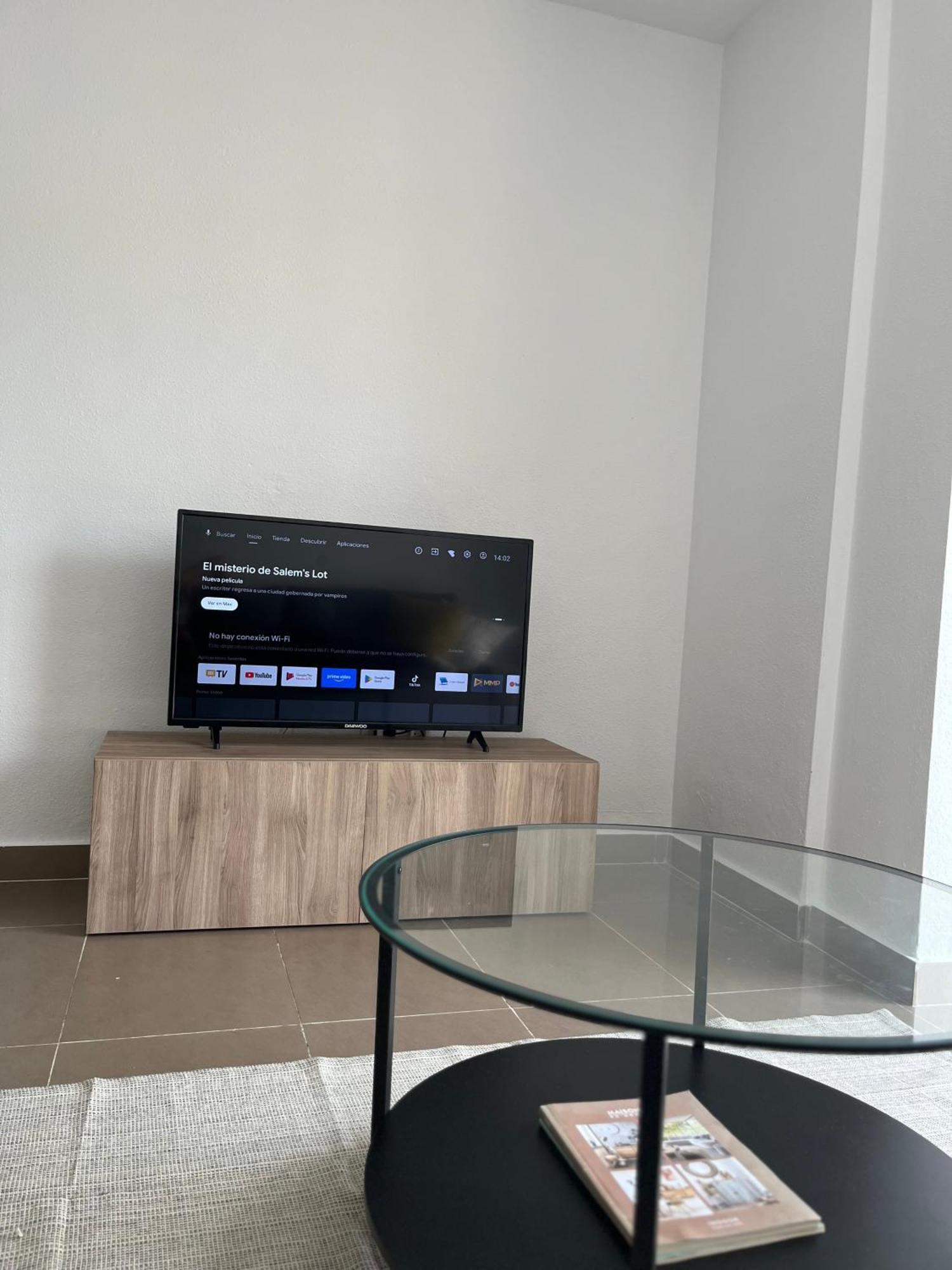 Malaga Prime Location - Stylish Apartment With Free Wifi, Free Parking, Steps From The Historic Center Exterior foto